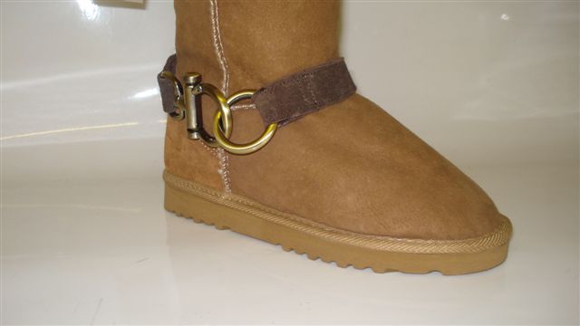 Sheepskin Buckle (Chocolate)